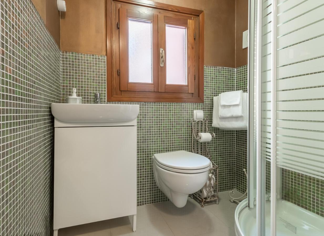 Ca' Falier Blue - 10 Min From Train And Bus Station Apartamento Venecia